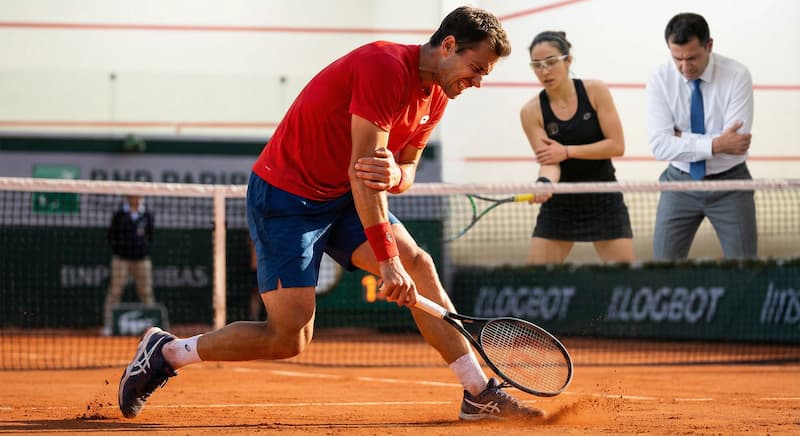 łokieć tenisisty, ból łokcia, tenis, squash, kontuzja łokcia